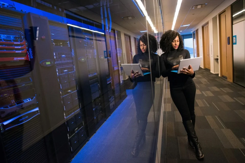IT Solve Hub technician managing network servers for Orange County businesses